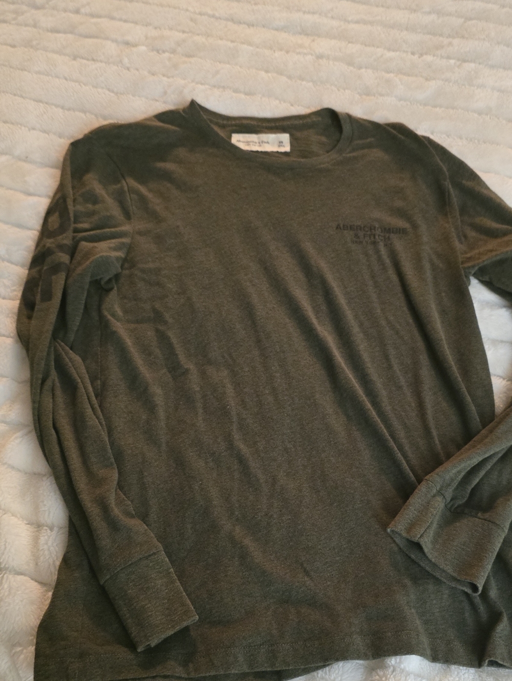 Abercrombie & Fitch Men's Long-Sleeve Tee